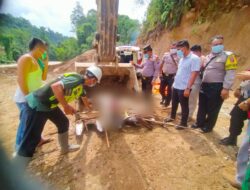 Mayat Wanita Tanpa Identitas Ditemukan Di Tepi Sungai Parsariran Batang Toru