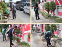 Dukung Aksi Gerakan Indonesia Bersih World Cleanup Day Indonesian (WCDI), Rutan Tarutung Gelar Gotong Royong Bersihkan Area Kantor