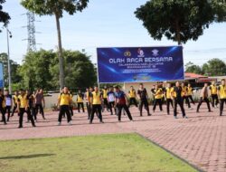 Olah Raga Bersama, Kapolres Humbahas Pimpin Personil Laksanakan Olahraga Bersama