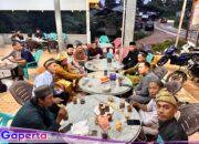 PLT Pom dan Anggota Lakukan Bukber di KF Wiwin Sungai Laur