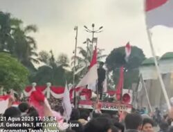 Mahasiswa Gelar Aksi di DPR, Soroti Kapitalisasi Pendidikan dan Kedaulatan Nasional